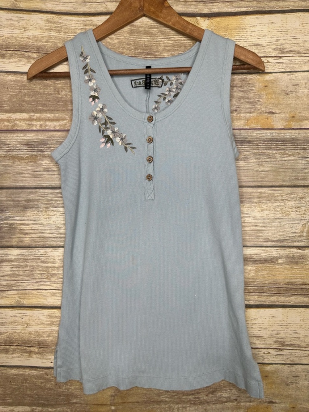 Alp N Rock M mint tank floral embroidered Scoop Neck Sleeveless Top